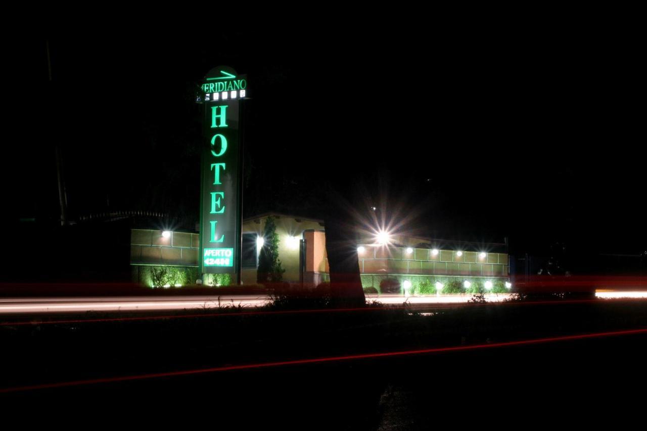 Hotel Meridiano Nápoles Exterior foto